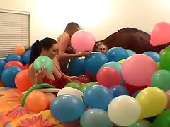 Three lesbains having sex with ballons