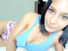 busty_mia private video on 07/10/15 17:42 from MyFreecams