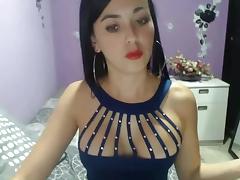 latin cam girl plays with dildo