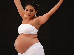Sexy Pregnant Dance 2