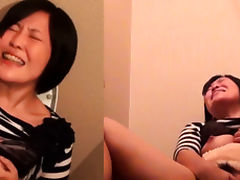 Japanese babe masturbates