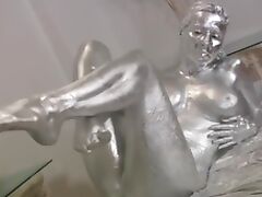 nude silver body painting