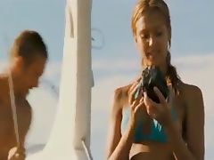 Jessica Alba very sexy dive