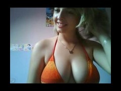 Nice Big Boobs Very nice Boobs stripping and fingering on CAM