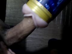 branle avec fleshlight cumshot