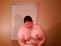 Fat Guy Sexy dancing