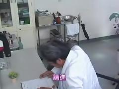 Cute Japanese bitch got her slit fucked at a clinic
